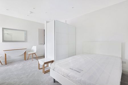 4th floor studio - 240 sq ft without lift EPC rating: D - Photo 2