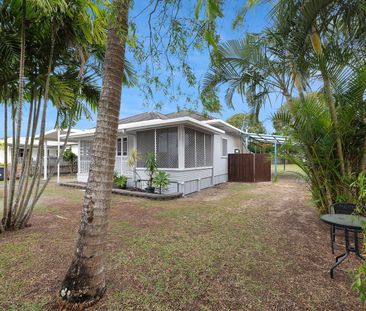 Welcoming Cottage in North Mackay - Photo 4