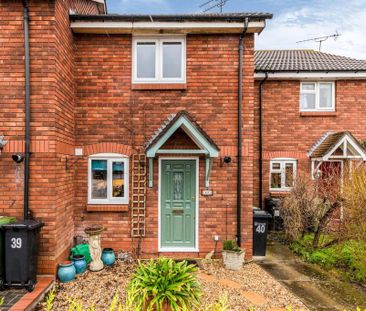 2 bedroom terraced house to rent - Photo 2