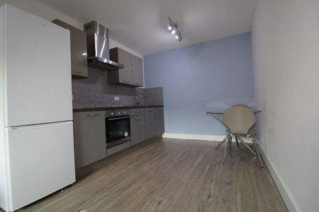 Winckley Square, Flat 14, PRESTON, Lancashire PR1 3JQ - Photo 5