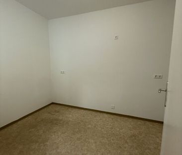 Großzügige 2-Raum Wohnung mit Loggia in einem attraktiven Stadtvier... - Photo 3