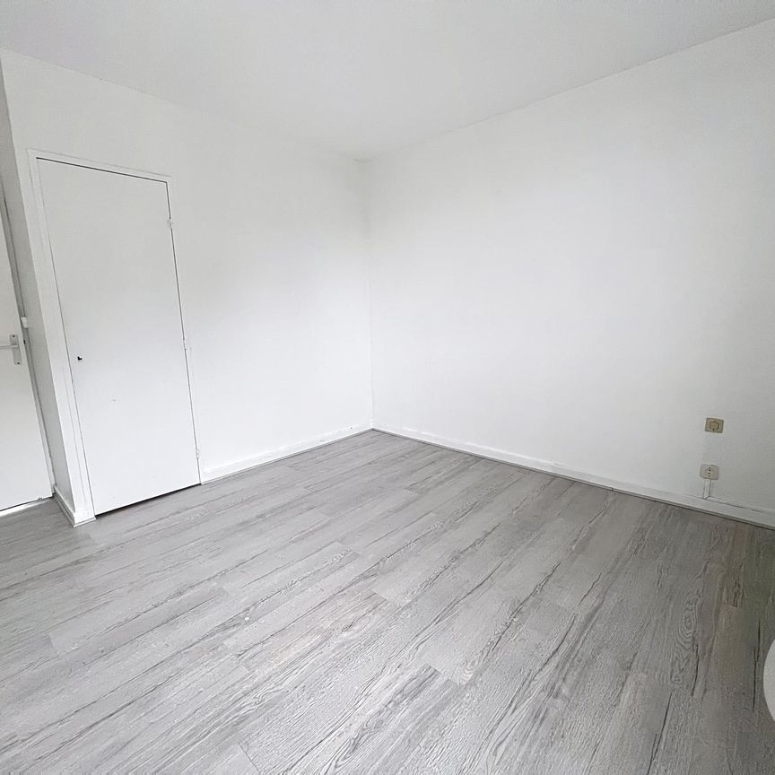 Location Appartement 3 pièces 65m² CHAMALIERES 63400 - Photo 1