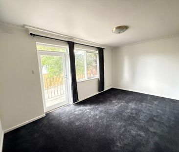 3/24 Clarinda Road, Essendon VIC 3040 - Photo 3