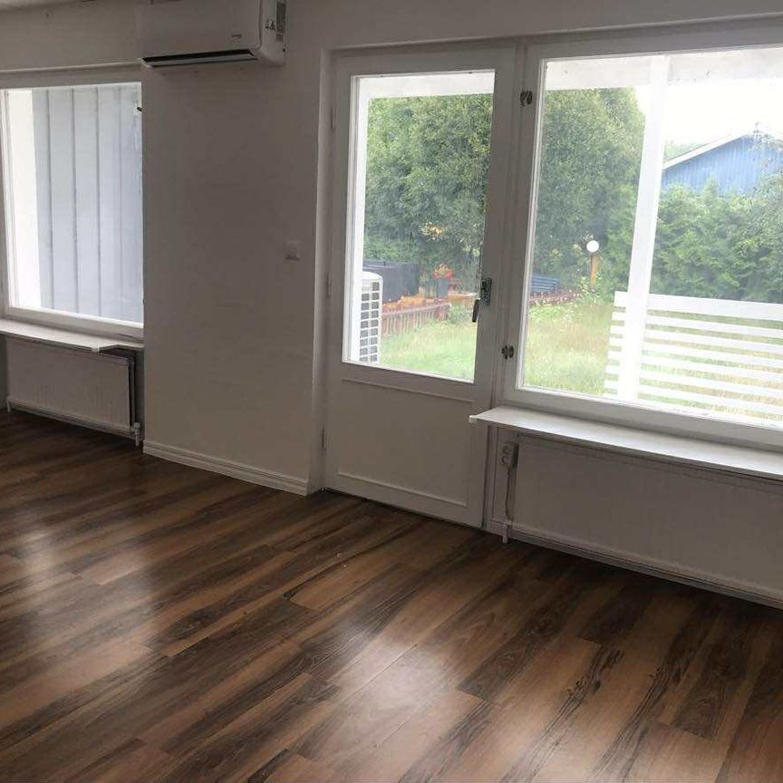 Ängsvägen, Kungsör - Foto 1