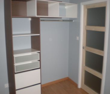 Location Appartement 2 pièces 27m² ORLEANS 45000 - Photo 4