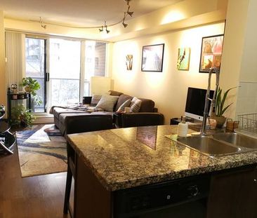 1 bedroom condo Bloor/Islington near Subway $2300 - Photo 2