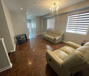 For Lease - 17 Neuchatel Avenue, Vaughan, Ontario - Photo 4