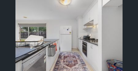 Easy Family Living - Photo 2