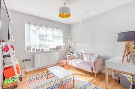 Colin Close, West Wickham, Kent, BR4 - Photo 4