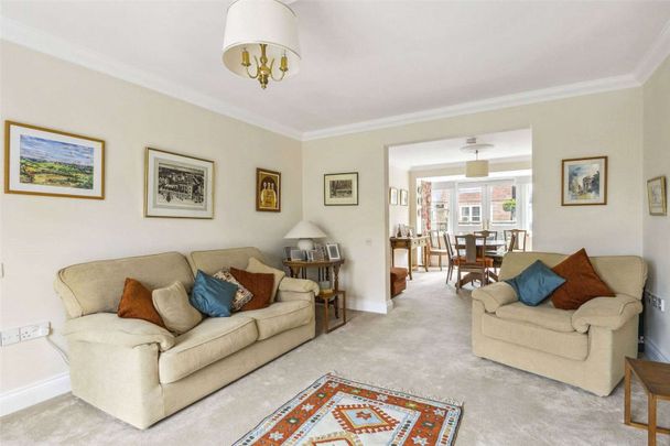 Two bedroom retirement cottage in the heart of Beaconsfield Old Town with a private patio and communal gardens. - Photo 1