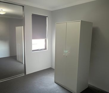 62C Henry Street, East Cannington WA 6107 - Villa For Rent | Domain - Photo 2