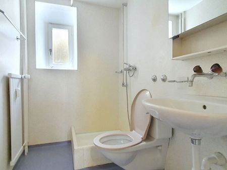 affordable and well-maintained 4.0-room apartment - Photo 3