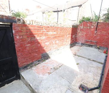 1 bedroom terraced house to rent - Photo 5