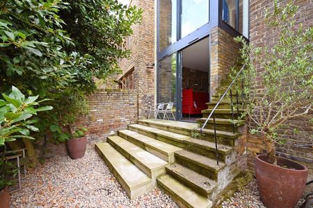 3 bedroom apartment to rent - Photo 3