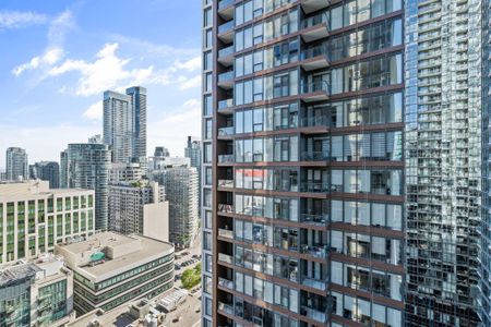 For Lease - 35 Mercer Street Unit# 2012, Toronto, Ontario - Photo 4