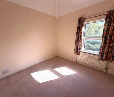 3 Bedroom Semi Detached To Let - Photo 4