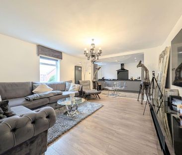 3 bedroom apartment to rent - Photo 1