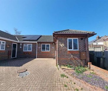 Five Post Lane, Elson, Gosport, PO12 - Photo 2