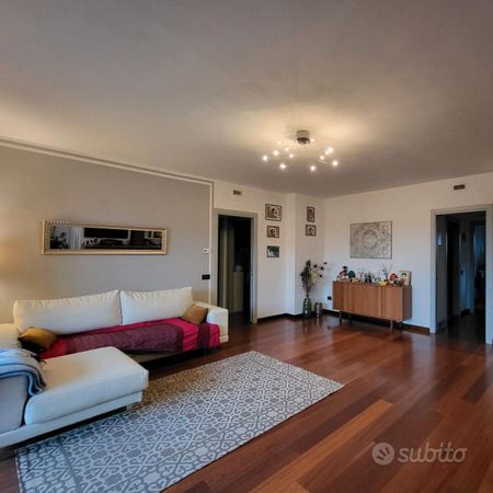 Trilocale con balcone a Legnano FS - Photo 5