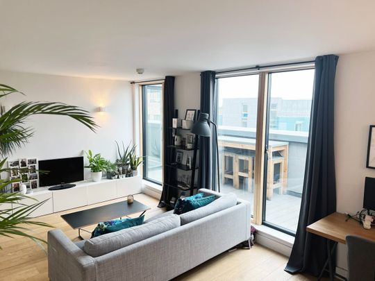 1 Bed Flat, Mint Street, E2 - Photo 1