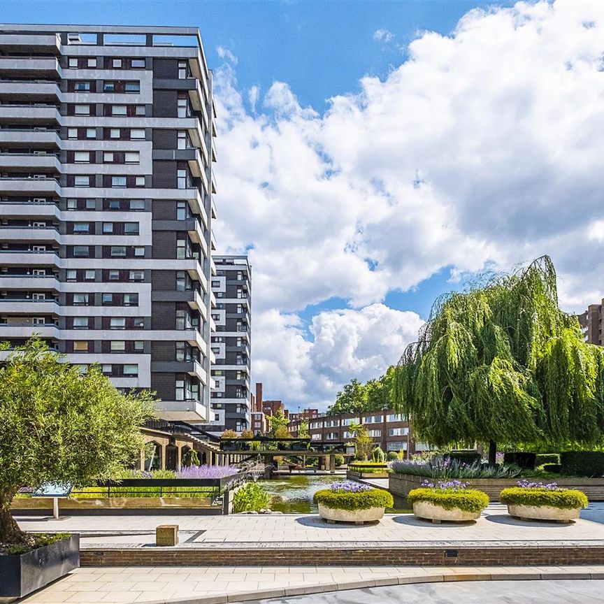 THE WATER GARDENS, W2, London - Photo 1