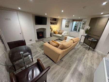 Clifton Drive North, Lytham St Annes - Photo 3