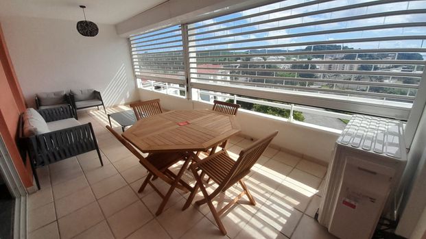 Location appartement 4 pièces, 87.74m², La Trinité - Photo 1