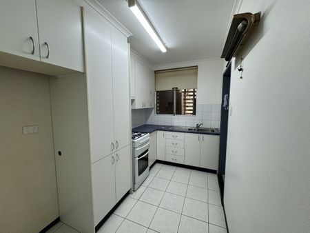 13/99 Canberra Avenue, Griffith ACT 2603 - Apartment For Rent | Domain - Photo 4