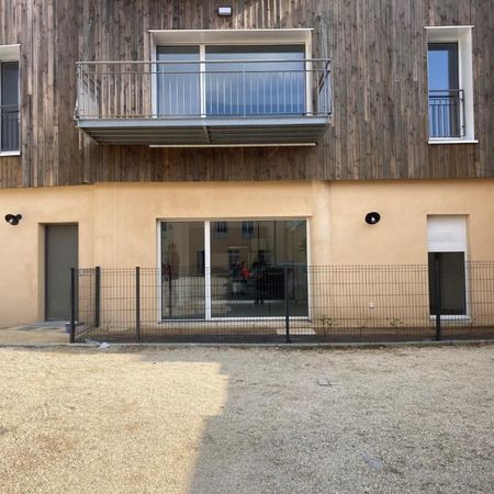 Location Appartement 3 pièces 70m² BAYEUX 14400 - Photo 4