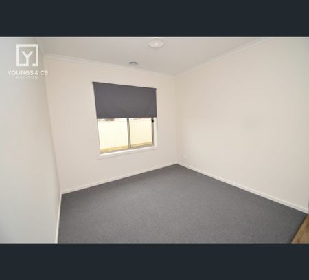 51 Windlass Ave, Mooroopna, Vic 3629 - Photo 2