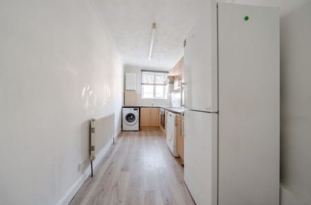 2 bedroom apartment to rent - Photo 4