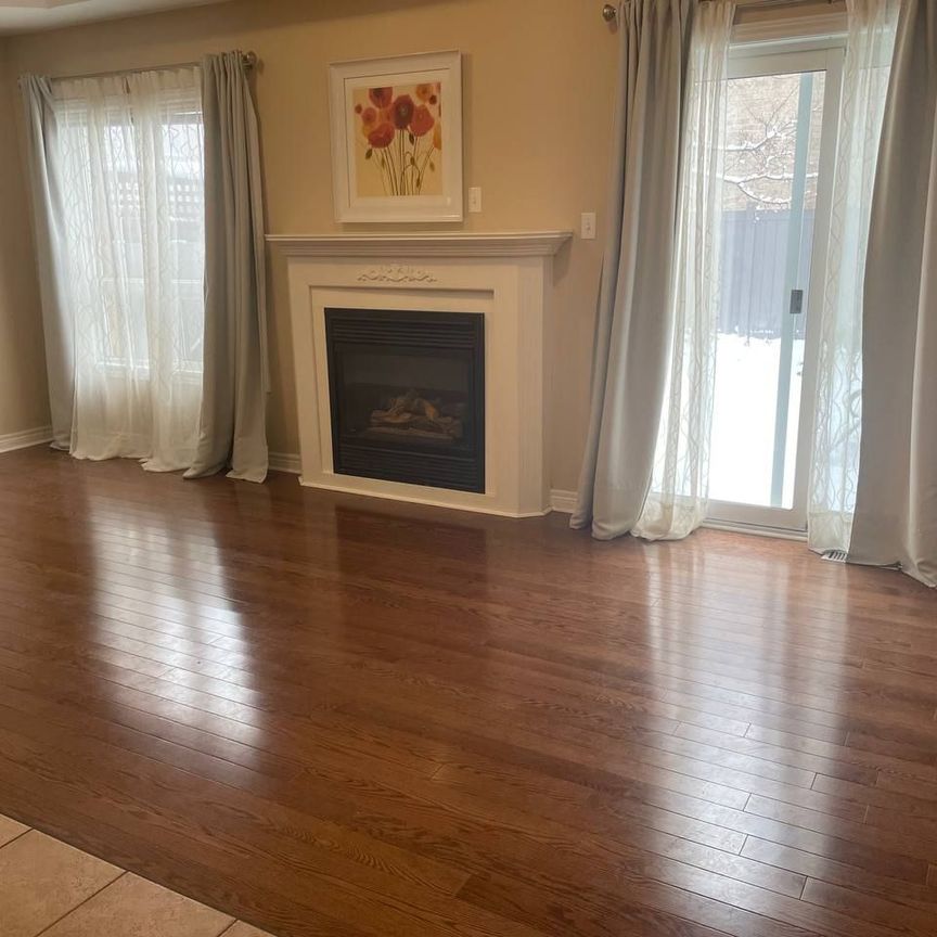 For Lease - 40 Firwood Drive, Richmond Hill, Ontario - Photo 1