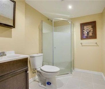 For Lease - 548 Garden Walk (Lower) Walk, Mississauga, Ontario - Photo 6