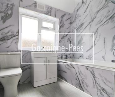 2 bedroom semi-detached house to rent - Photo 5