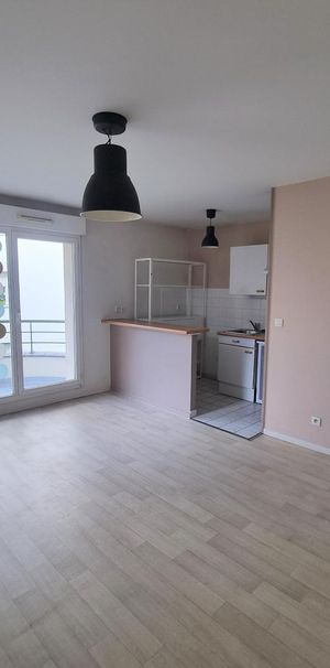 Location Appartement 2 pièces 46m² LILLE 59000 - Photo 1