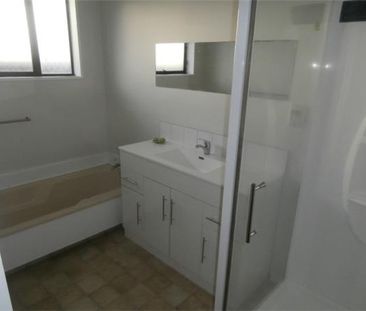 288 Travis Road , North New Brighton, Christchurch City - Family Ho... - Photo 3