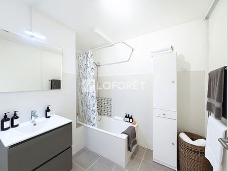 Location Appartement 2 pièces 40m² - Photo 3