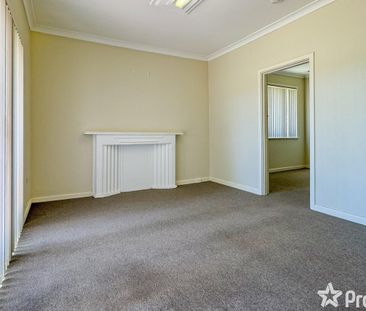 Neat 1 x 1 in prime location - Photo 1