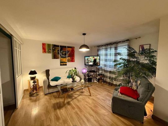 Location appartement rénové 2 pièces 57.95 m² à Romans-sur-Isère (26100) 4 - Photo 1