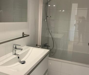 Location Appartement 3 pièces 65m² LYON 6ème - Photo 5