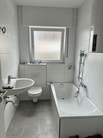 *Erzhausen - Komplett modernisierte und renovierte 3 Zimmerwohnung in ruhiger Lage* - Photo 2