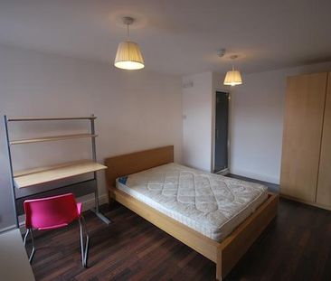 7 bedroom terraced house to rent - Photo 2