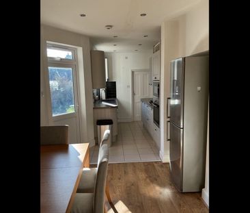 1 Bed Flat, Windsor Road, N13 - Photo 5