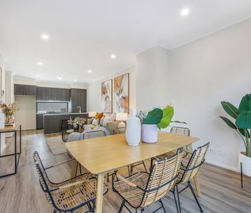 Stunning As-New Townhouse Close to Sand & Sea - Photo 3