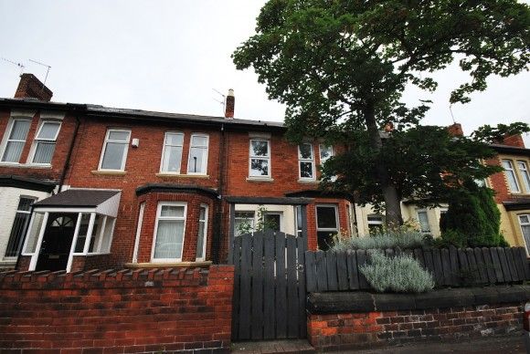 4 Bed - Meldon Terrace, Heaton - Photo 1