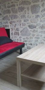 Location Appartement 1 pièce Meublé 32m² EGLETONS 19300 - Photo 4