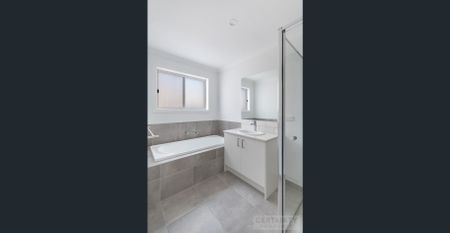 Light-Filled Living with Room for the Whole Family - Photo 5