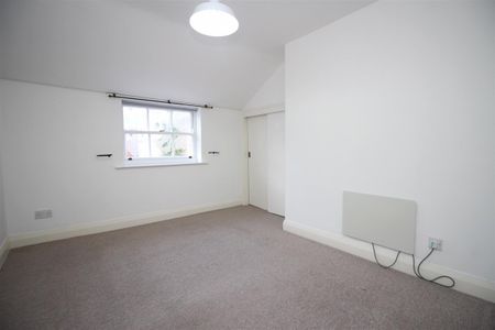 2 bedroom Flat to rent in Taylors Court, Monk Street, Newcastle Upon Tyne - Photo 4