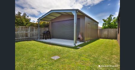 Comfort, Space & Convenience in the Heart of Pakenham - Photo 5