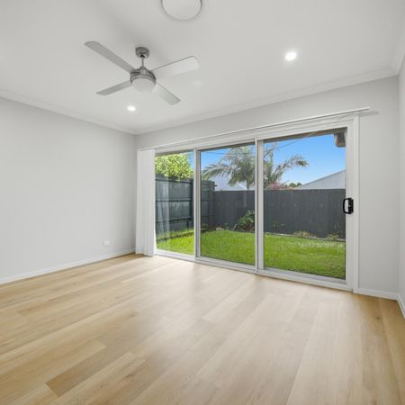 Stunning Plantation Built Home - Photo 3